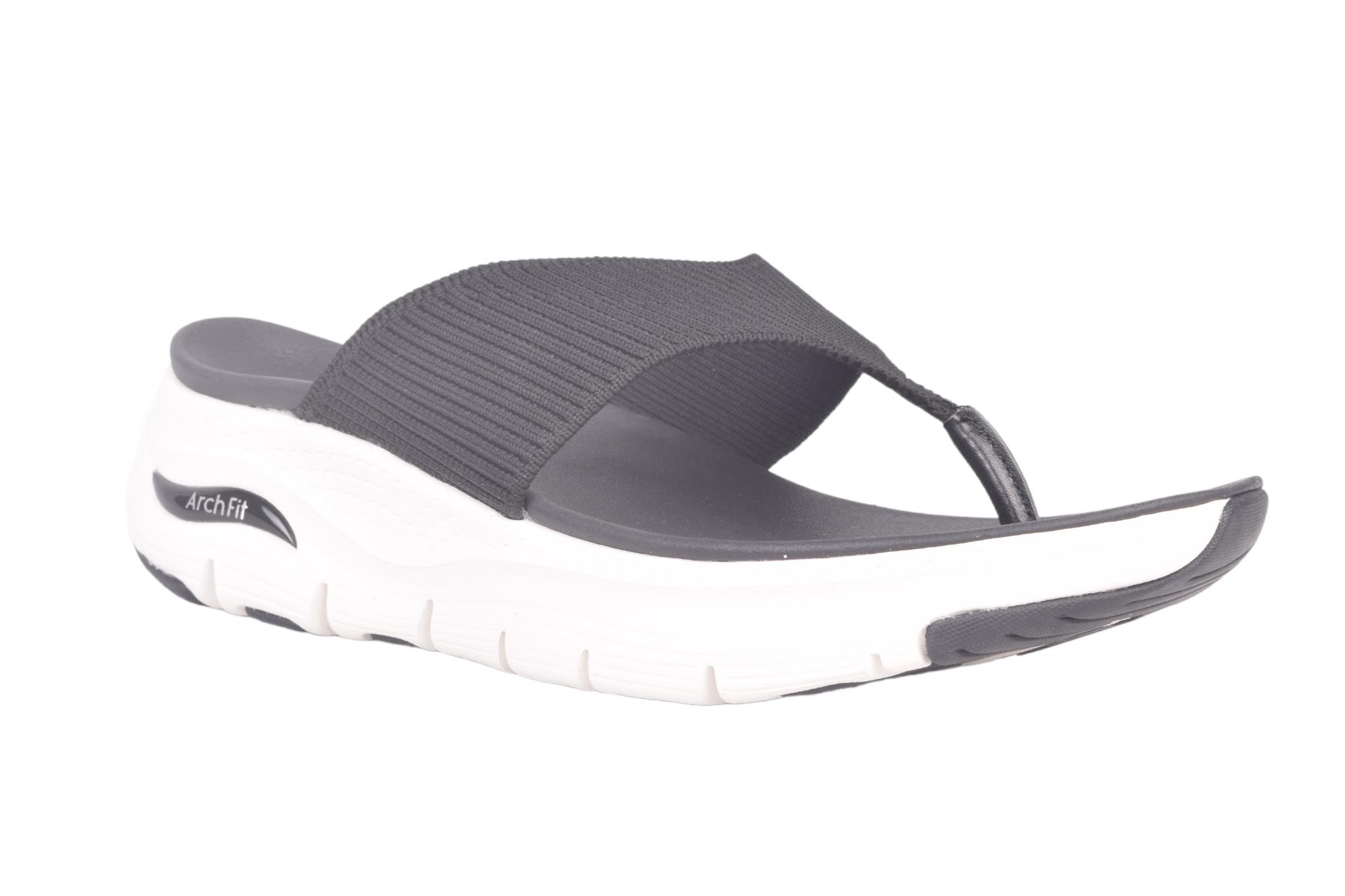 Skechers BLACK SLIPPERS :: Online Shopping @ PARMAR BOOT HOUSE | Buy  Footwear For Men, Women & Kids
