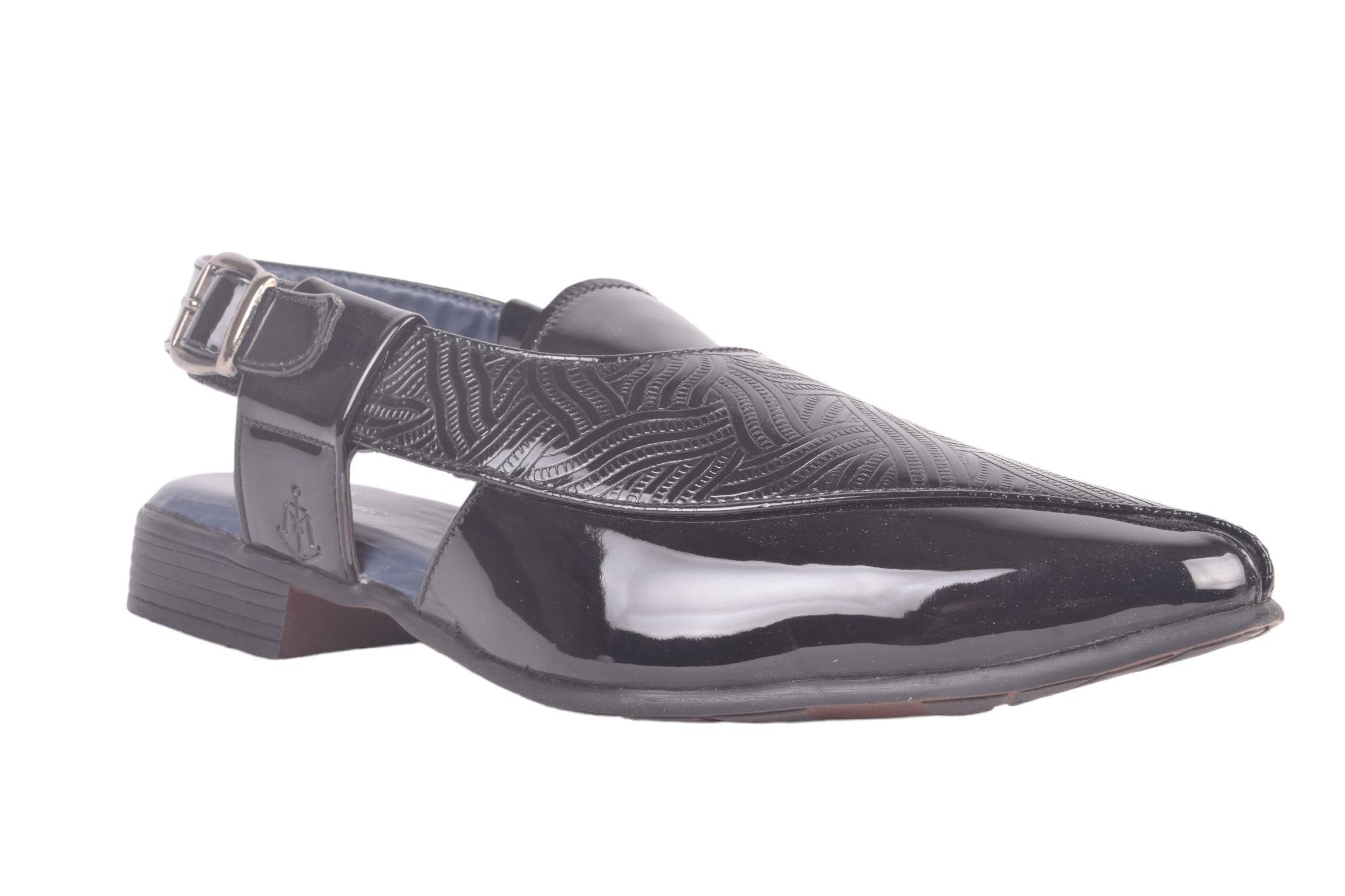 Buy Men Maroon Ethnic Pathani Sandals Online | SKU: 18-1415-44-40-Metro  Shoes