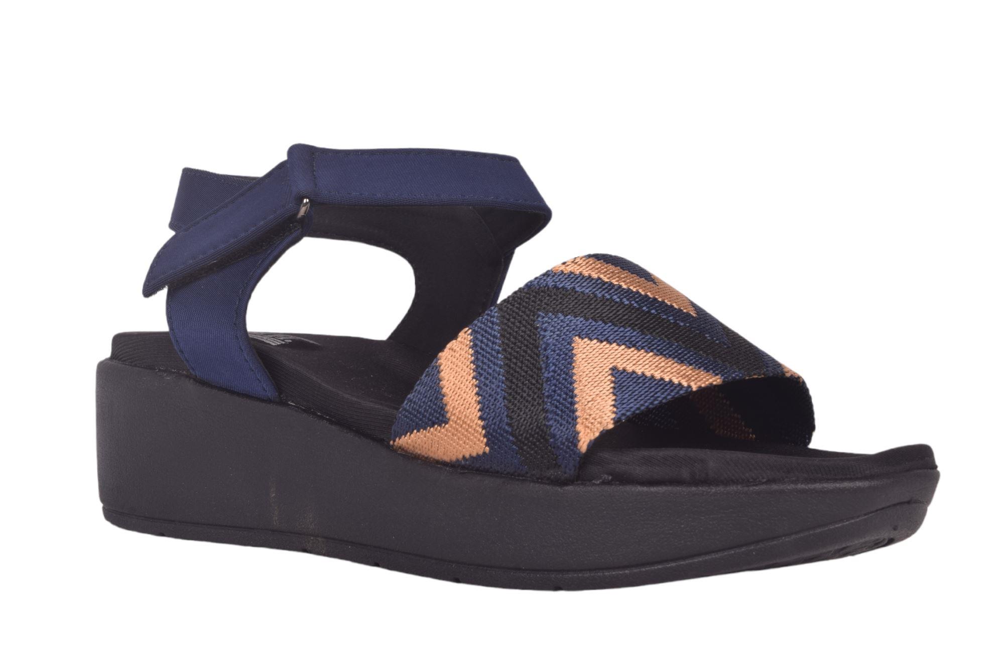 Buy Paragon Women's Blue Sandals (K6007L-BLU) UK:4 Online at Best Prices in  India - JioMart.