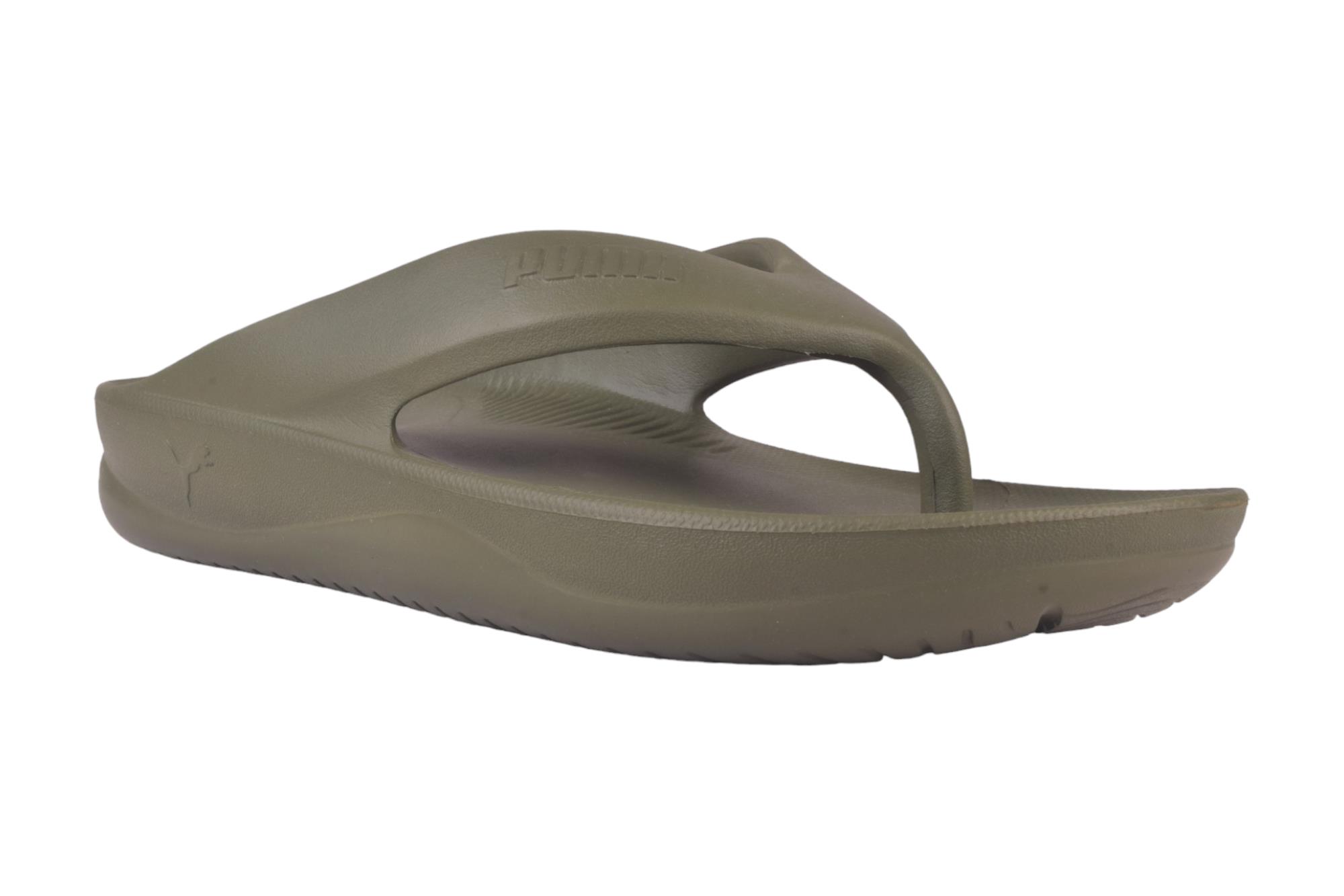 Puma green cheap flip flops