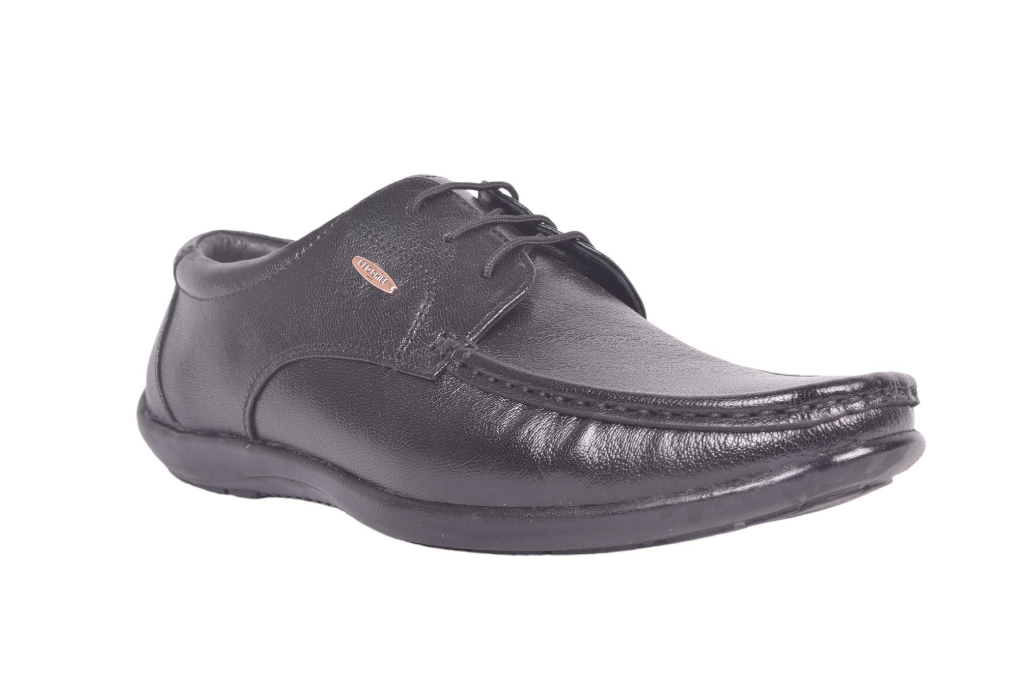 RED CHIEF Men Black Sandals - Buy RED CHIEF Men Black Sandals Online at  Best Price - Shop Online for Footwears in India | Flipkart.com