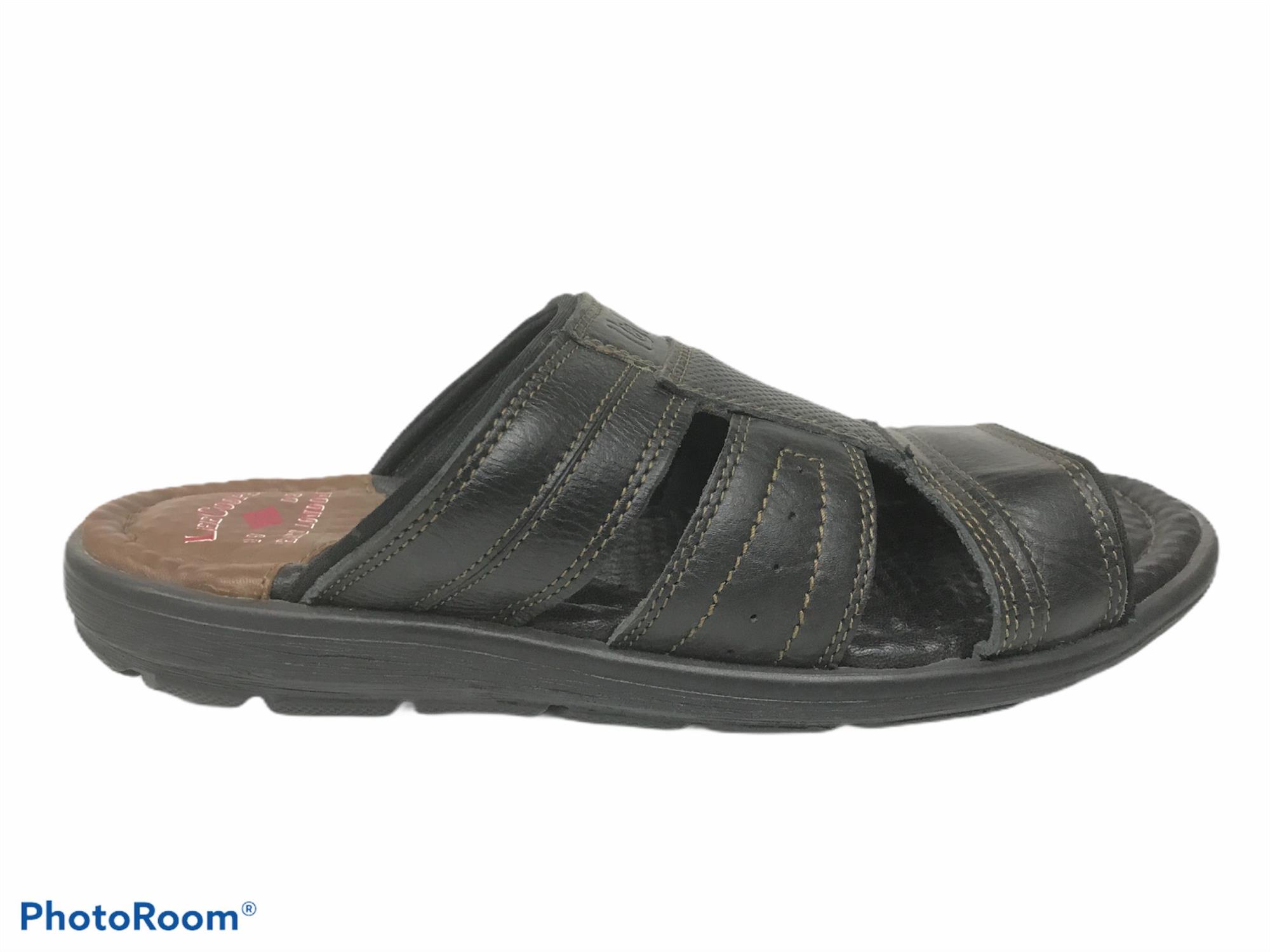 lee cooper chappals online