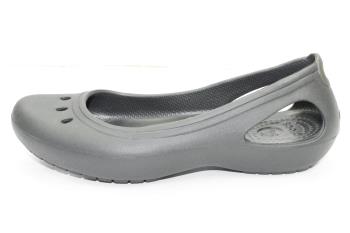 crocs chappal ladies